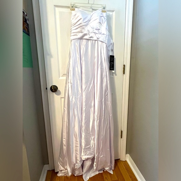 NEW with tag Long white sexy strapless satin gown wedding prom formal sz 4 - Picture 2 of 7